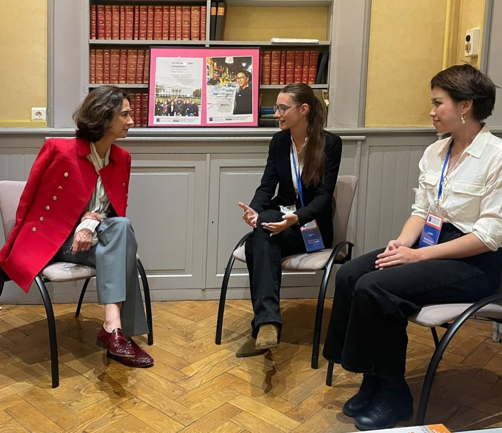 Entretien Cécile Froy-Coutaz avec des élèves ambassadeurs de la Fondation